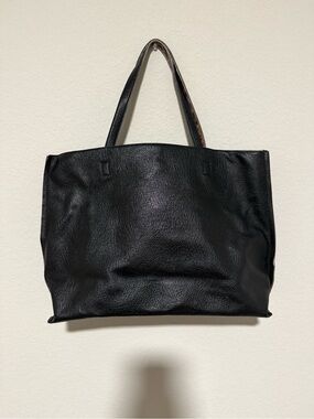 Street Level Black Leather Tote Bag